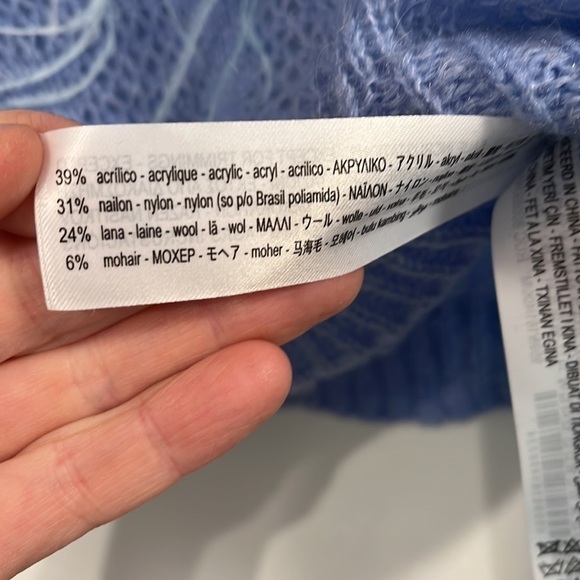 Zara blue feather embellished sweater - size medium - Picture 8 of 10